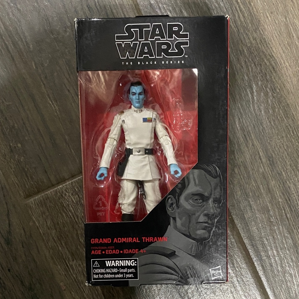 Star Wars Grand Admiral Thrawn Figure - White & Blue